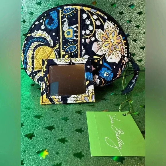 Vera Bradley Mirror Cosmetic in Ellie Blue 2012 Elephant Pattern NWT - Picture 1 of 6